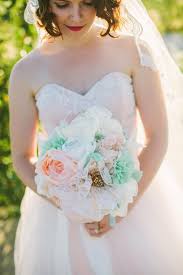 I love how you can customize them making paper, yarn, or fabric flowers has become one of my crafting hobbies. Make A Bridal Bouquet Of Fabric Flowers The Diy Mommy