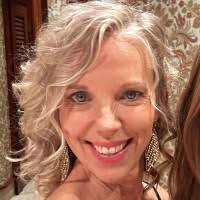 Kristen Scherer's Instagram, Twitter & Facebook