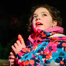 ✨ Follow the Glow this Christmas at Hillier Gardens ✨ Step into a world of  wonder where sparkling lights dance through the trees and laughter fills  the air. From little faces lighting