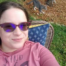 Voluntaria de tiempo parcial, amante de gatos de tiempo completo • Pet  Resource Center of Kansas City