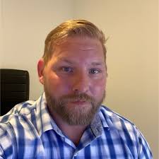 My buddy Micah Matlock passed away this morning while at the rig in  Midland, Tx. Please say prayers for his family! Micah was way too young!