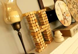 Le bouchon en liège est l'élément végétal servant au bouchage des bouteilles. Idees Diy A Ne Pas Rater Que Faire Avec Des Bouchons En Liege