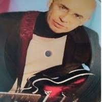 PDF) Leaders of the Pack: Girl Groups of the 1960s and Their Influence