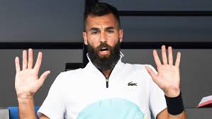 Au moment où roger federer entre sur le central, benoit paire s'entraîne physiquement sur un court annexe. Tennis Benoit Paire Withdraws From Us Open Bubble With Virus