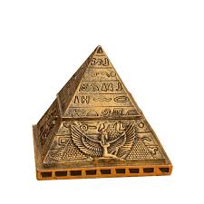 Părerea unanim împărtăşită de cercetătorii marii piramide este că unitatea de măsură utilizată de arhitect pentru spaţiu era cotul sacru, reprezentând a zecea. Personalitate Egiptul Antic Piramida Lui Keops Model De Creatie Ornamente De Dimensiuni Mici DecoraÈiuni Interioare Meserii Cutie De Bijuterii Cadou In Categorie Decor AcasÄ