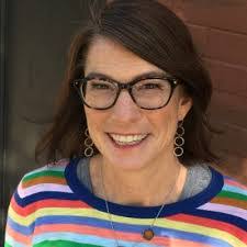 Jennifer Lamson's Instagram, Twitter & Facebook