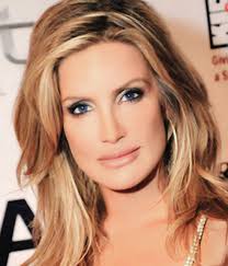 Hidden Hills Magazine • Spring 2019 by 13 Stars Media