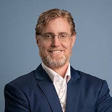 Christopher Macklin's Instagram, Twitter & Facebook