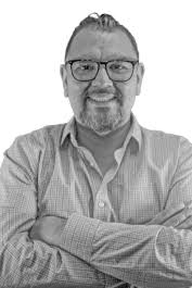 Palabras que el micelio repite en mi cabeza: Ana Corvera