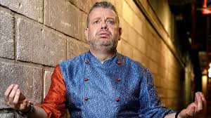 En unos pocos días el cocinero debe detectar los problemas que amenazan el negocio y encontrar una solución. Alberto Chicote Vuelve A Los Fogones En Pesadilla En La Cocina