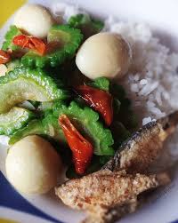 Masakan tumis pare semakin lezat dengan menambahkan bahan lain seperti udang, tempe jadi tunggu apalagi, yuk bikin tumis pare anti pahit untuk keluarga tercinta. Tumis Pare Telur Puyuh By Dianish S Kitchen Langsungenak Com