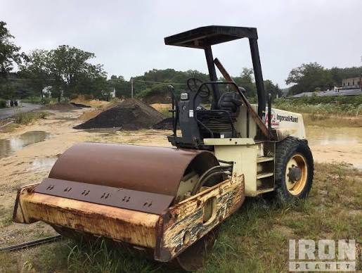 Ingersoll Rand SD-70D Smooth Drum Roller