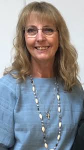 Sandra Thomason's Instagram, Twitter & Facebook