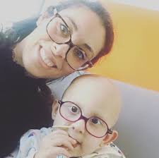 Journée mondiale contre le Cancer Parce que le cancer a débarqué dans la  tête de notre Alice en 2018, qu'il a transformé à tout jamais nos vies.  Parce qu'après tout ce qu'on