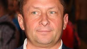 Kamil durczok is an actor, known for television theater (1953), na uklady nie ma rady (2017) and. Tak Mieszka Kamil Durczok Gorska Willa Jak Z Bajki Zzieleniejesz Z Zazdrosci Super Express Wiadomosci Polityka Sport