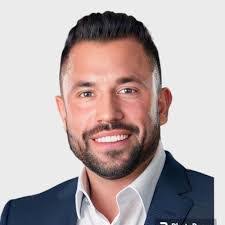 Brian Woolery's Instagram, Twitter & Facebook