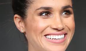 The beautyheaven team couldn't get enough of her fresh skin, soft glow and pink. Meghan Markle S Wedding Makeup Off 76 Buy