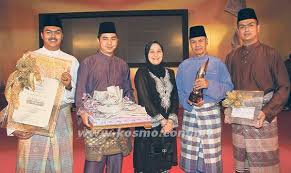 Ramlee, saadiah, nordin ahmad, mohammed hamid. Jins Shamsudin Segar Dalam Ingatan Buletin Malaysia