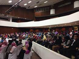 Ketua komite nasional dewan ukm indonesia irwan wijaya, menjelaskan, penunjukkan bengkel umum akan dilakukan sesuai dengan reverensi anggota. Perundang Ukm Twitterren Pusingan Akhir Pertandingan Akhir Piala Pengerusi Ypc Di Dewan Anwar Mahmud Ukm Http T Co Snjh6jzsi8
