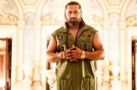 Directed by divya khosla kumar. Yo Yo Honey Singh Sets The Stage On Fire With His Energetic Performance In Abu Dhabi