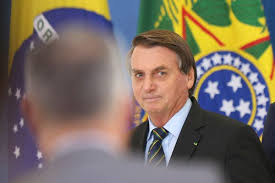 Levantamento do estadão/broadcast mostrou que a comissão especial que analisa o voto impresso nas eleições tem maioria a favor da mudança, e a proposta deve avançar na casa. Barroso Apavorou Parlamentares Contra Voto Impresso Diz Bolsonaro