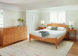 Classic Shaker Bed The Joinery Portland Oregon Shaker Style Furniture Brown Furniture Bedroom Furniture