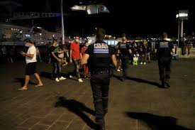 Přihlášení k pobytu je možné od 05:00 pm a odhlášení do 11:00 am. Attestation Couvre Feu Dans La Metropole Aix Marseille Voici Le Document A Telecharger
