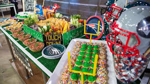 Serve with celery sticks and ranch dressing, if desired. Host A Winning Super Bowl Party With Easy Tips And Recipes