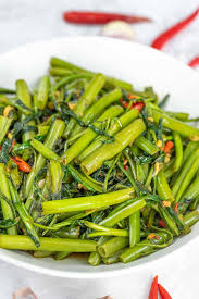 This Thai Stir Fried Water Spinach Is Easy To Make And A Great Way To Get Your In 2020 Gluten Free Recipes Side Dishes Best Vegetable Recipes Gluten Free Sides Dishes