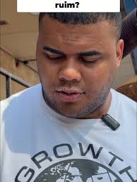 Aprenda a comer rambutão do jeito certo! Parece jaca, mas o sabor é ún...