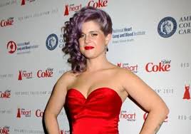 Kelly michelle lee osbourne is an english fashion designer, singer, actress, and voice actress. Kelly Osbourne In No Rush To Have Kids Hollywood News India Tv