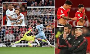 Zu hause, 60, 43, 9, 8, 136, : Manchester United 0 1 West Ham United Ole Gunnar Solskjaer S Side Crash Out Of The Carabao Cup Daily Mail Online