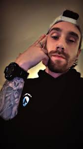 guys cartoon this image for me pls