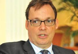 Henley dean brings ICMA Centre studies to Malta