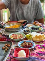 Turkish people eat a lot of different things at breakfast. 26 Typical Turkish Breakfast Ideas What To Eat For Breakfast In Turkey