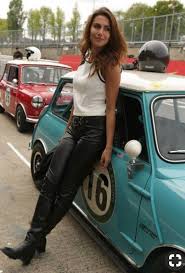Pin By Fredmagill On Minigirls Mini Cooper Classic Mini Cars Classic Mini