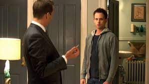 Harvey Needs Mike S Help As The Battle For Control Of Pearson Hardman Reaches Its Climax But Mike Drops Off Suits Season Suits Mike And Rachel Tv Shows Online