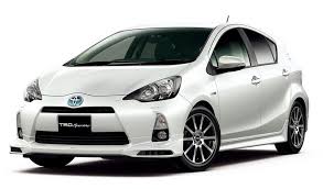 Toyota hybrid chula toyota prius modified cars cool cars wheels sport nice deporte. 2012 Toyota Prius C Gets Trd And Modellista Enhancements In Japan