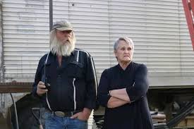 Tony beets with his beautiful wife ❣️ #parkerschnabel #goldrush #miner  #gold #goldrushfan #tylermahoney