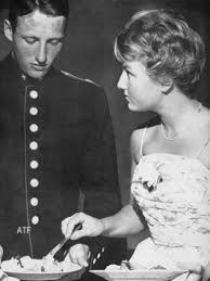 Gratulerer med dagen, dronning sonja!!!. 2014 Unofficial Royalty Page 19