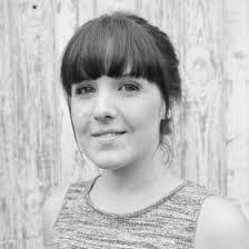 Naomi Pollard's Instagram, Twitter & Facebook