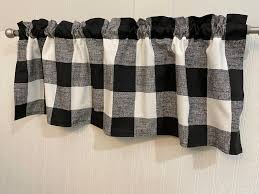 Black And White Striped Valance Curtains Pin On Casa