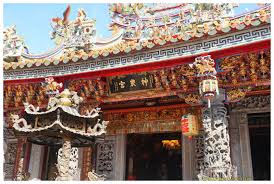 廟宇之旅 行 來去拜拜 士林神農宮 temple fair grounds