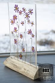 Gift For Her Lamp Epoxy Resin Flower Table Lamp Lamp For The Etsy In 2020 Pressed Flower Art Flowers Resin Flowers