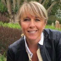 Eric Bracke's Instagram, Twitter & Facebook