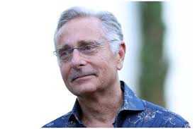 Paolo Bonolis compie 58 anni. 5 cose che devi sapere su di lui