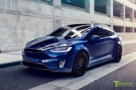 Each second row seat folds flat independently, creating flexible storage for skis, furniture, luggage and more. T Largo 3 Of 20 Deep Blue Metallic Tesla Model X Tesla Model X Tesla Interior Tesla Model