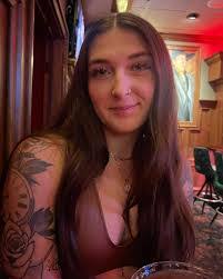 Ashley Buchholz's Instagram, Twitter & Facebook