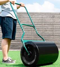 Constant use can compact and stress out your grass, causing anemic blade growth, dead patches, and other problems. 5 Best Lawn Rollers Reviews Of 2021 Bestadvisor Com
