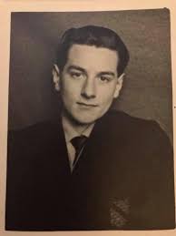 Born in Eltham in 1943 , when to the Gordon school from 1954